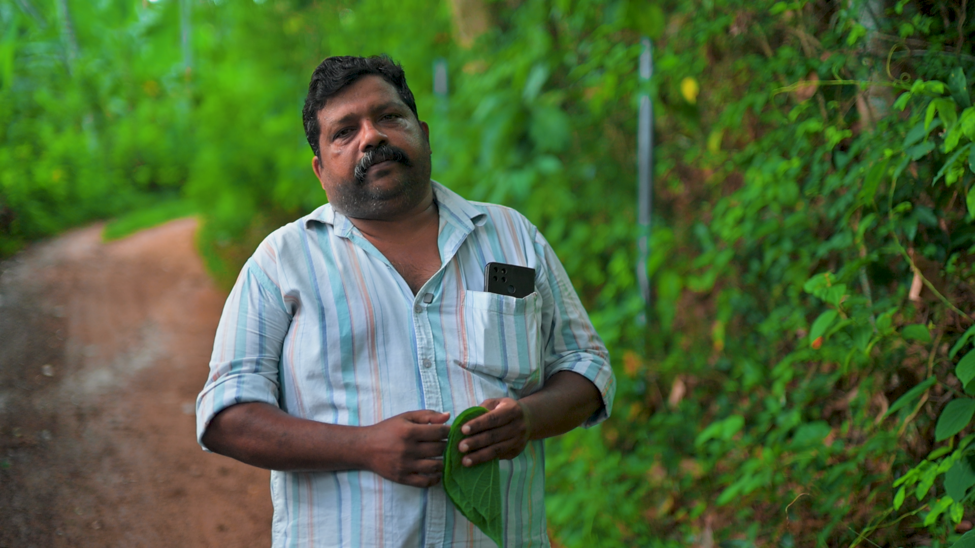 തമിഴ്‌നാട്ടിലെ പശുക്കളെ വാങ്ങി ജീവിതം തകർന്ന കർഷകൻ ആരും ഈ ചതിയിൽ പോയ് വീഴരുത്